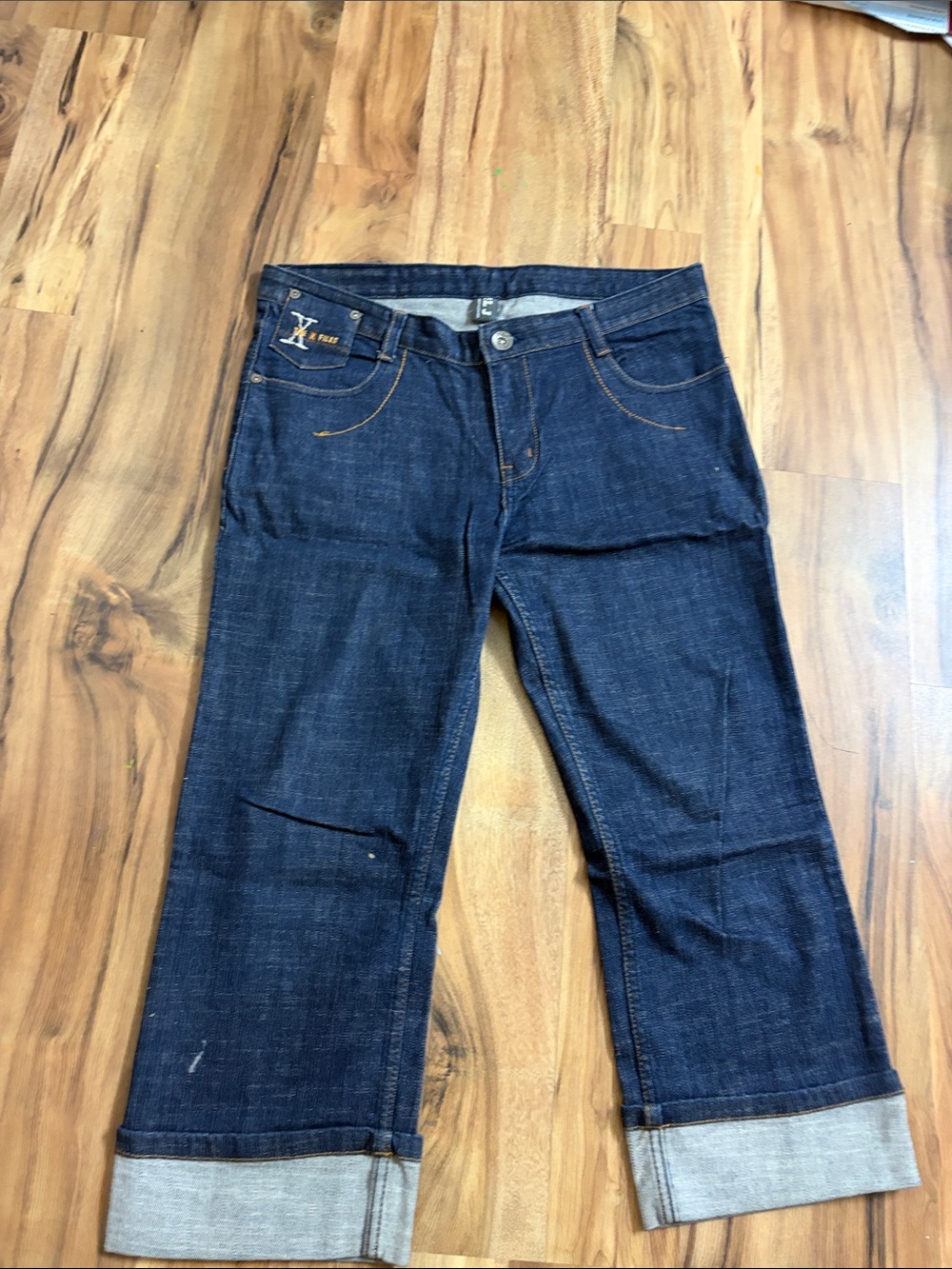 Vintage dark Blue Women’s Cropped Jeans -
